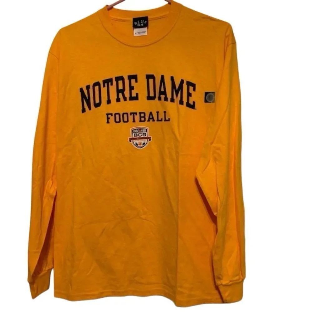 NOTRE DAME FOOTBALL SIZE M 2013 NATIONAL CHAMPIONSHIP LONG SLEEVED T-SHIRT